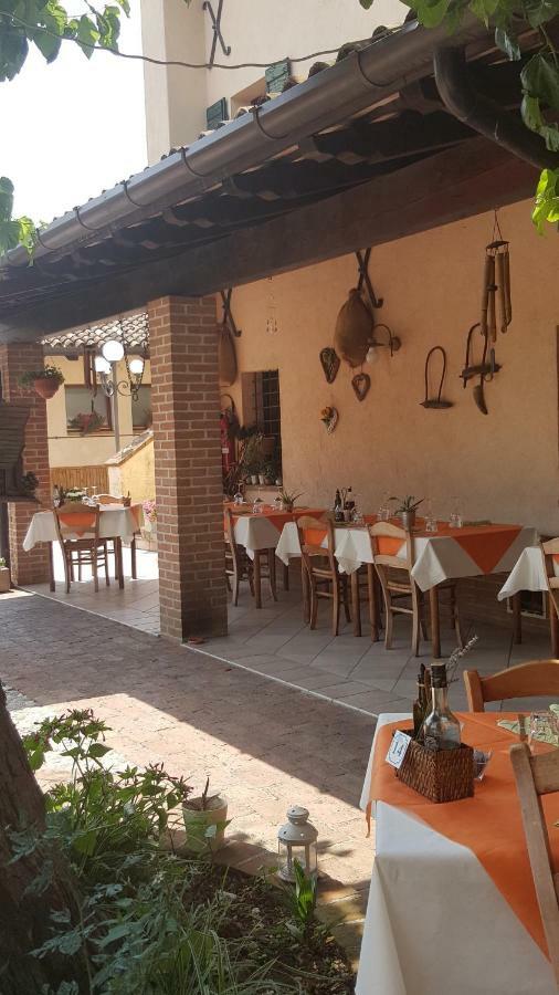 Al Fienile Hotel Orzano Exterior foto